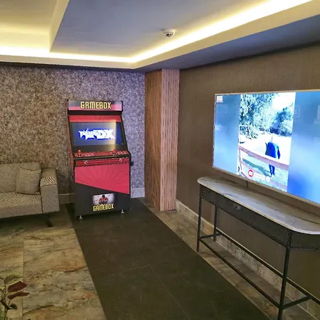 Lupo Libero Hotel 3*