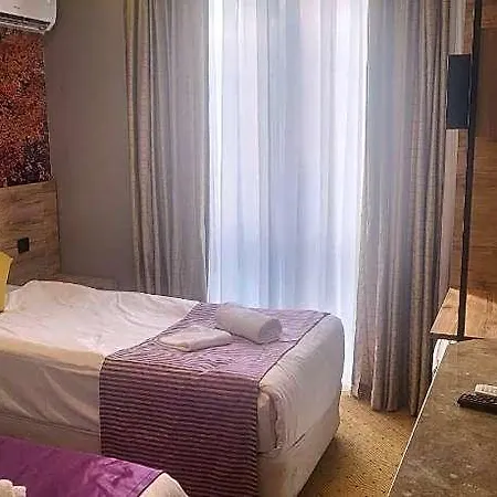 Lupo Libero Hotel