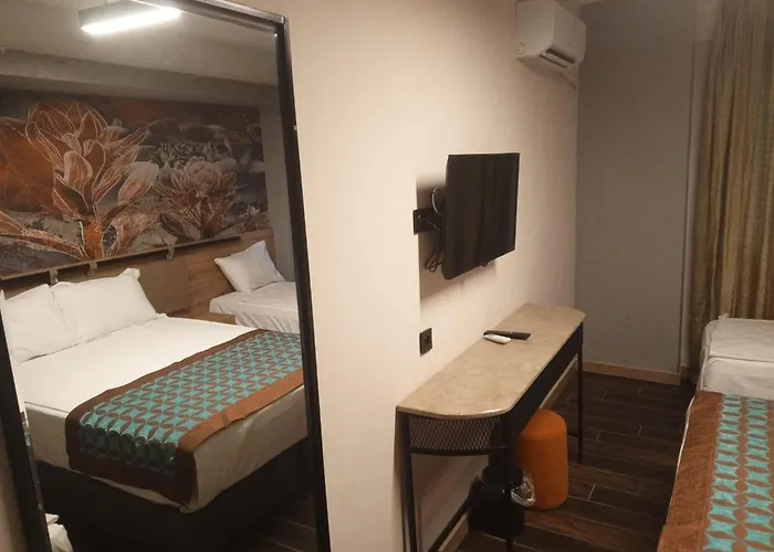 Отель Lupo Libero